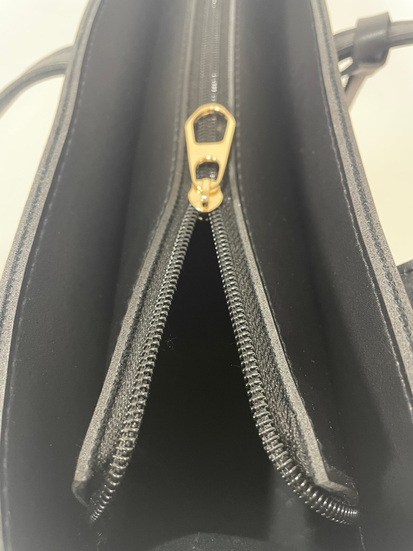 Pensy Bag (BLACK)